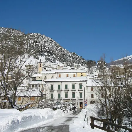 Il Rifugio Nel Parco Bed & Breakfast